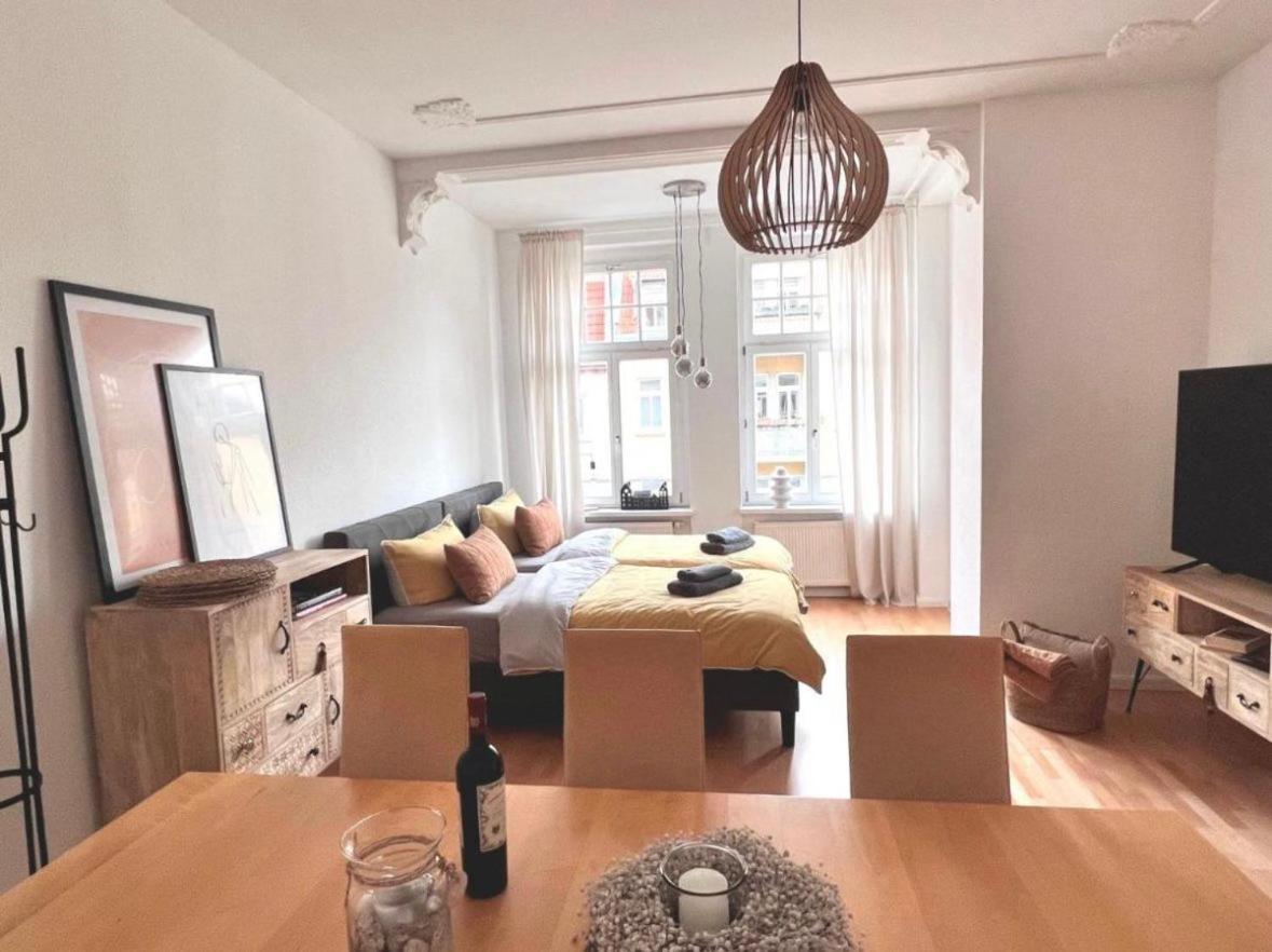 Feine Apartments In Der Suedstadt Von Erfurt Mit Kostenlosen Stellplatz & Flasche Wein Zur Begruessung Eksteriør bilde