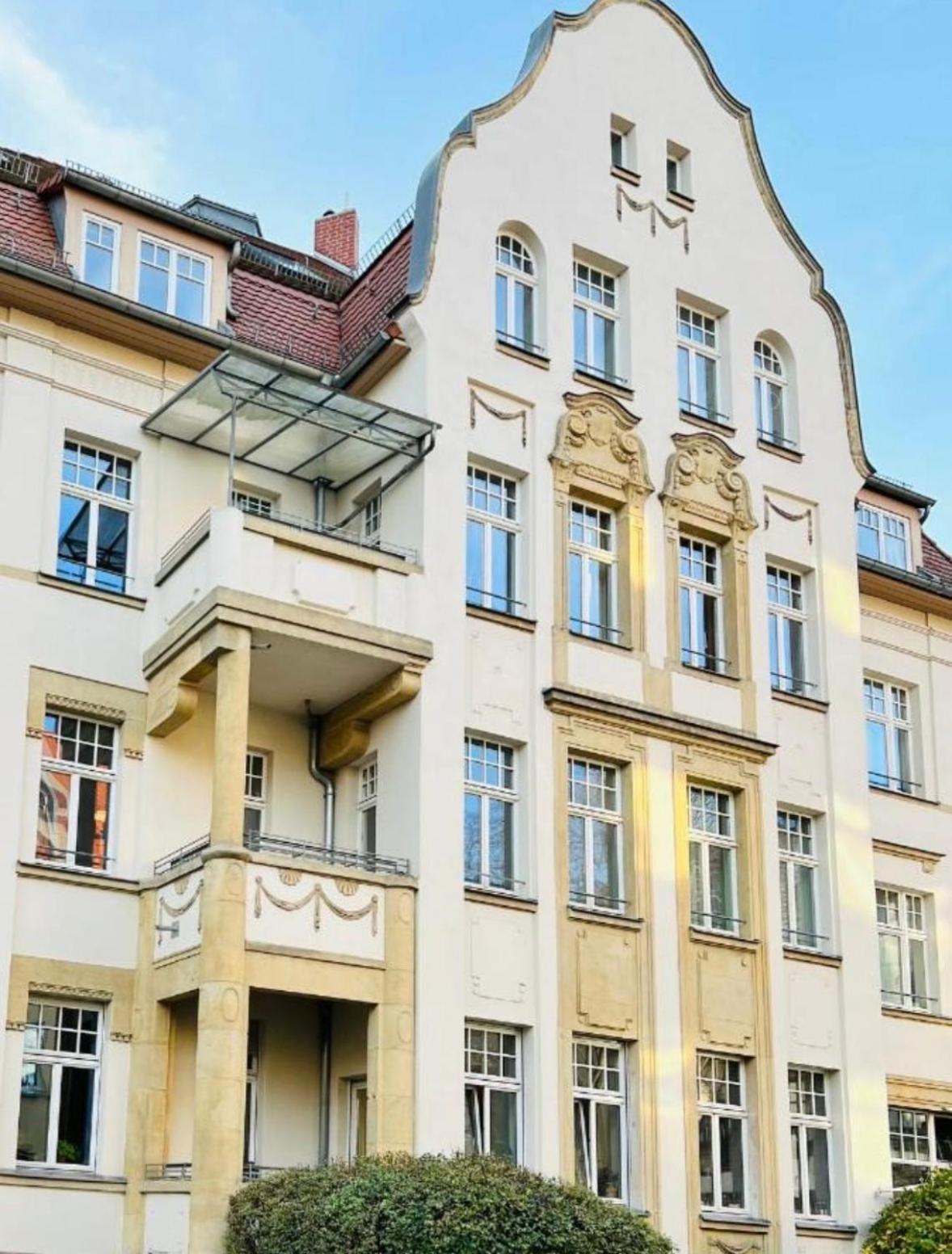 Feine Apartments In Der Suedstadt Von Erfurt Mit Kostenlosen Stellplatz & Flasche Wein Zur Begruessung Eksteriør bilde